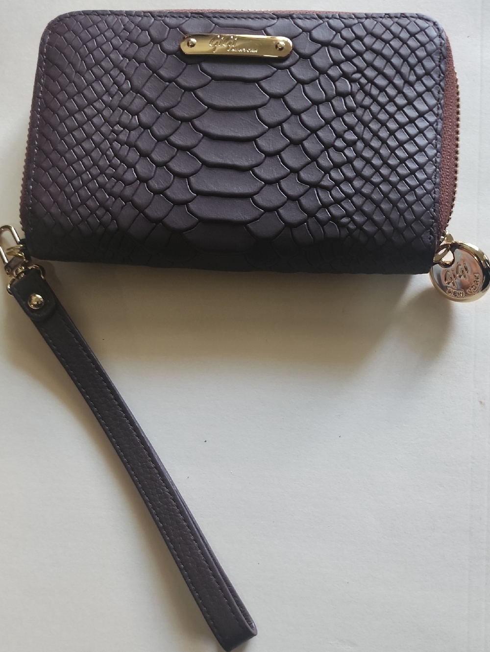 GiGi New York Plum Embossed Zip Wallet with Gold Plaque - Picture 5 of 9